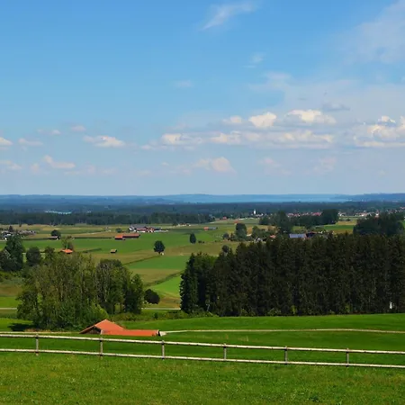 Ferienhaus Antdorfer Gartenglueck Antdorf